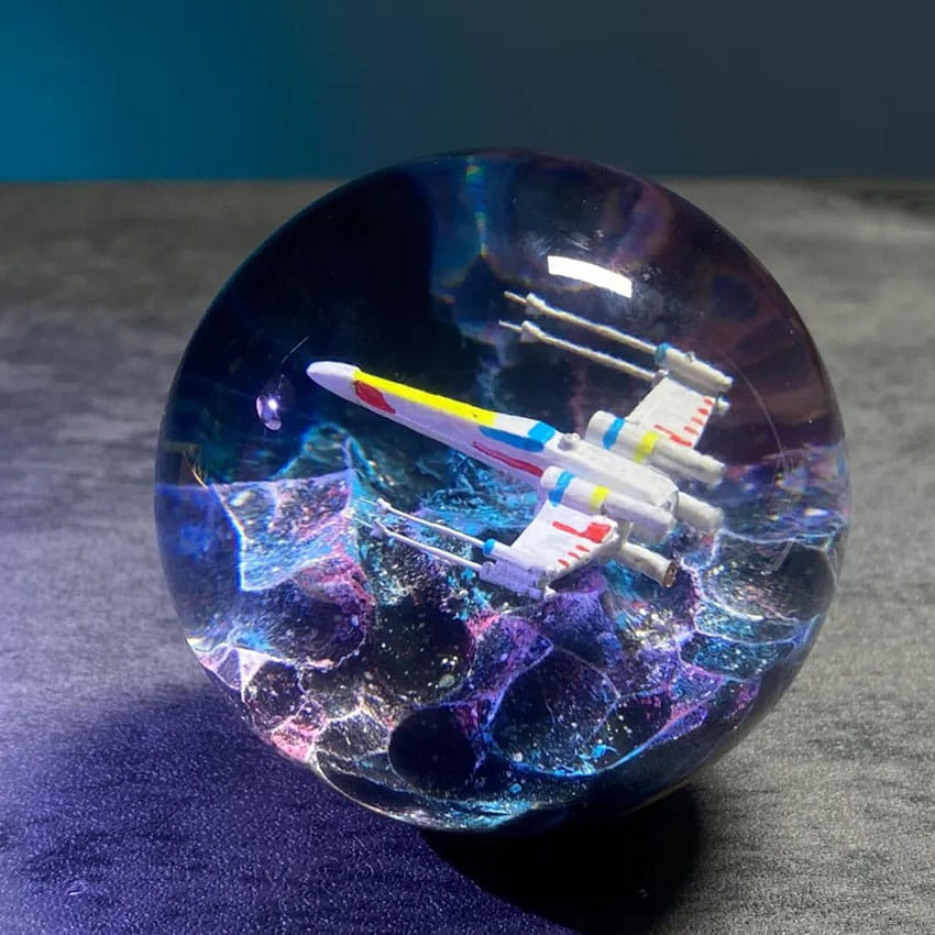 Galaxy Globe Spaceship Resin Lamp Blue