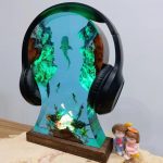 Ocean Resin Headphone Stand with Whale Shark & Scuba Divers