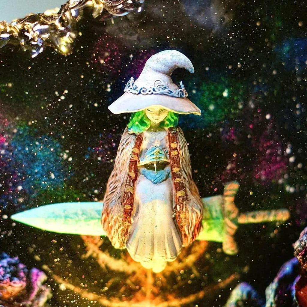 Ranni Resin Lamp Elden Ring Handmade Epoxy Night Light Witch Figure Detail