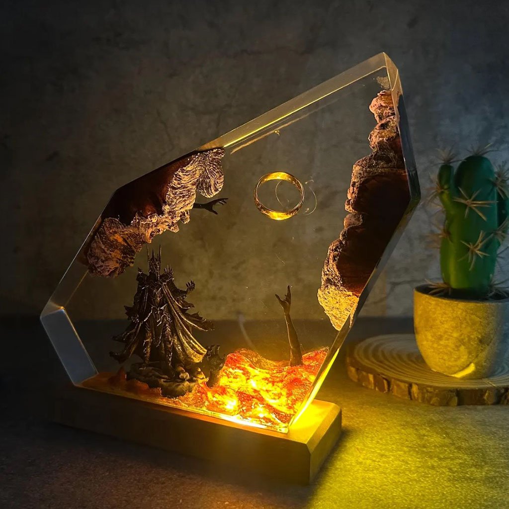 Sauron Resin Lamp Side View LOTR Epoxy Night Light