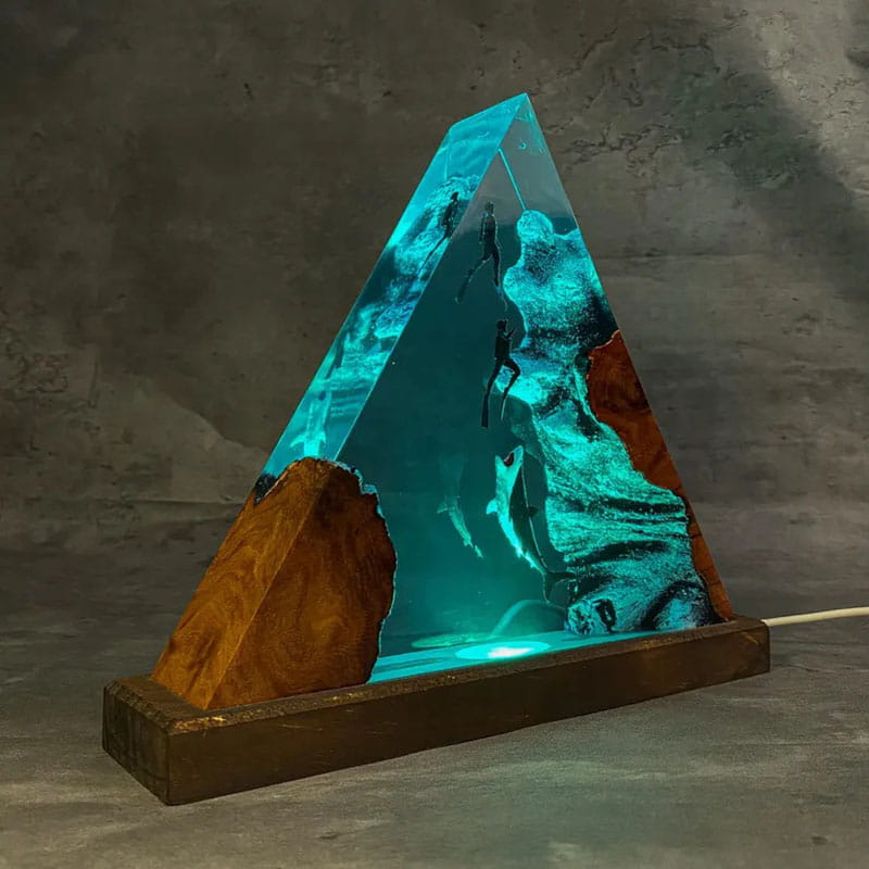 Shark Diver Triangle Lamp Green LED