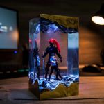 Sung Jinwoo vs Igris Epoxy Resin Lamp Solo Leveling Handmade Night Light Side View