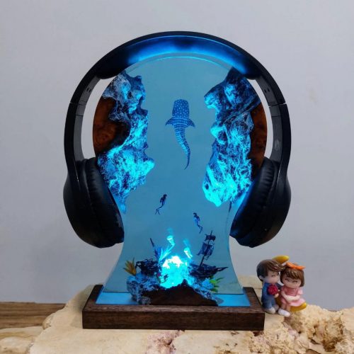 Whale Shark Resin Lamp Wood Base Diver
